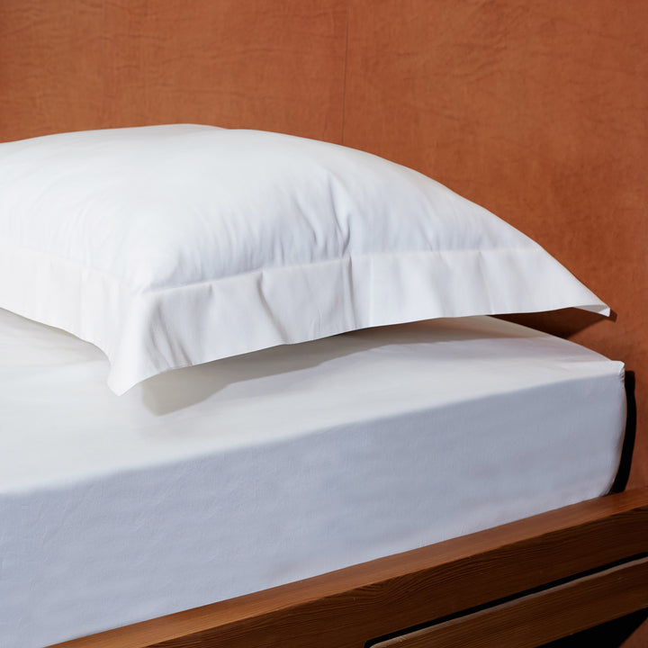 Tuscan Dreams Sheets Fitted Sheet / Queen / White