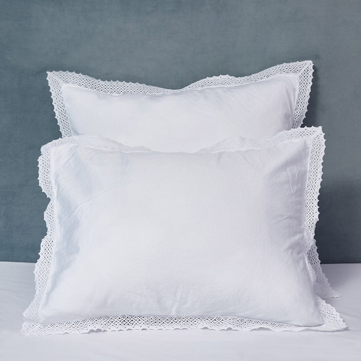 Camilla Duvet & Shams Pillow Sham / Standard / White