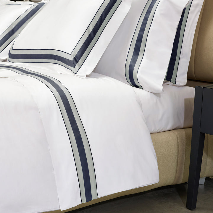Dimora Sheets & Pillowcases, White/Midnight Blue Flat Sheet / King