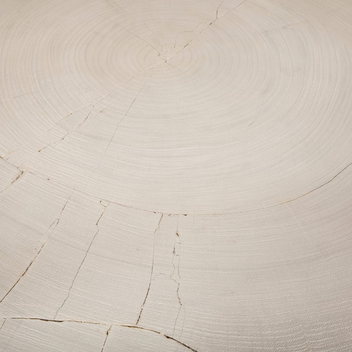 Viento Round Dining Table