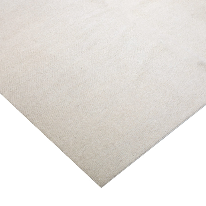 Solid Tibetan Wool Rug - 6' x 9' White