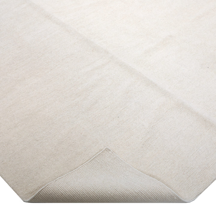 Solid Tibetan Wool Rug - 6' x 9' White