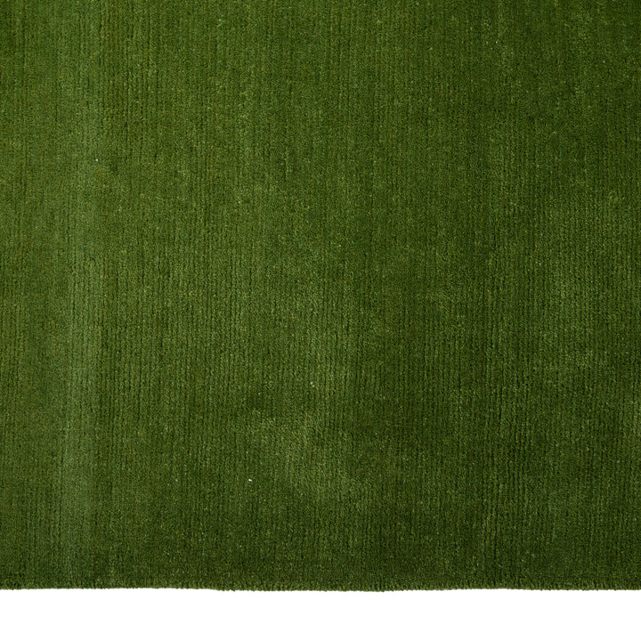 Solid Tibetan Wool Rug Hunter / 6x9