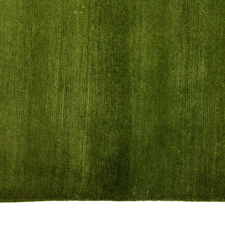 Solid Tibetan Wool Rug Hunter / 9x12