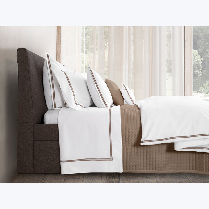 Mylos Duvet + Sham White/Brown / Duvet / Twin