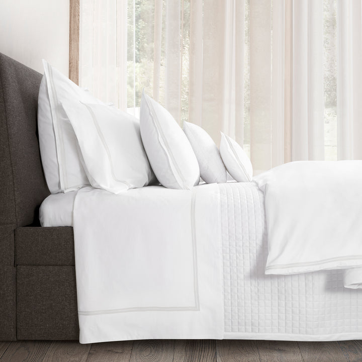 Mylos Duvet + Sham White/White / Duvet / Twin