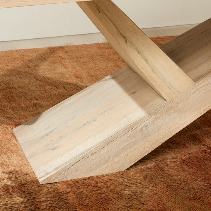 Viento Oak Dining Table