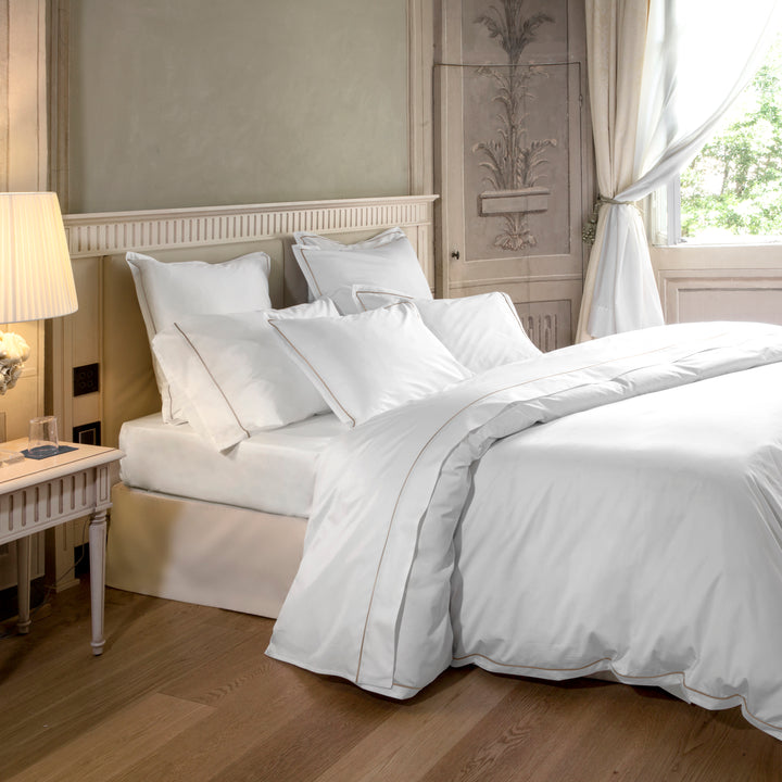 Luce Sheets & Pillowcases, White/Brown Flat / Twin