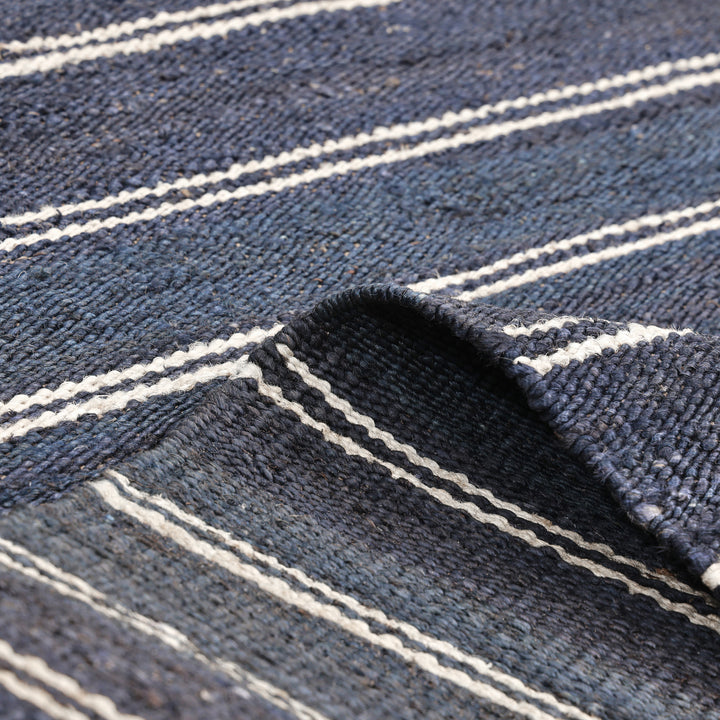Transitional Jute Wool Rug - 8' x 10' Navy