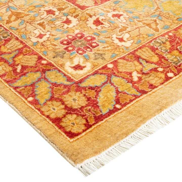 Yellow Traditional Wool Rug - 9'1" x 12'8"