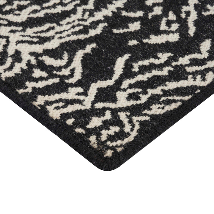 Regency Tiger Custom Carpet Onyx