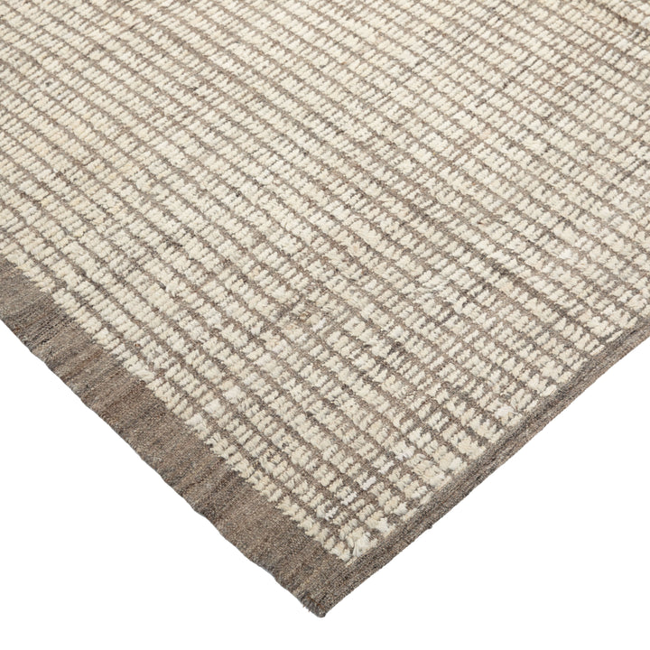 Zameen Transitional Wool Rug - 6'5" x 8'10"