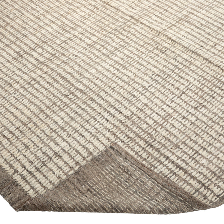 Zameen Transitional Wool Rug - 6'5" x 8'10"