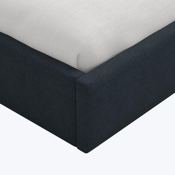 Hayes Platform Bed California King / Linen Navy