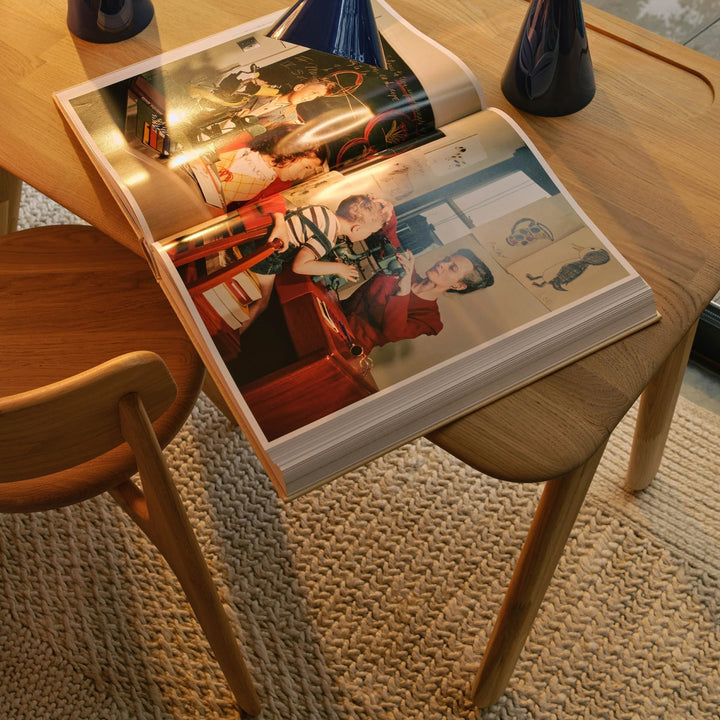 Pose Portable LED Light Indigo