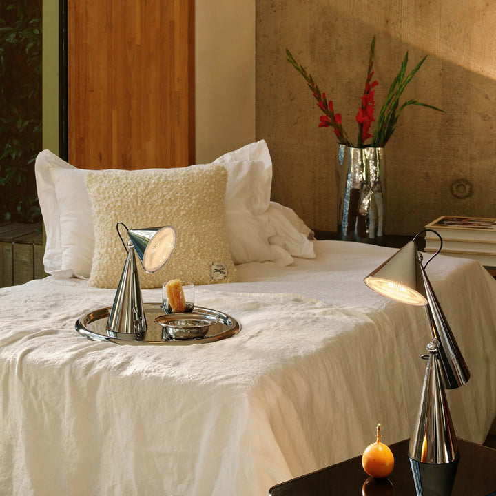 Pose Portable LED Light Silver