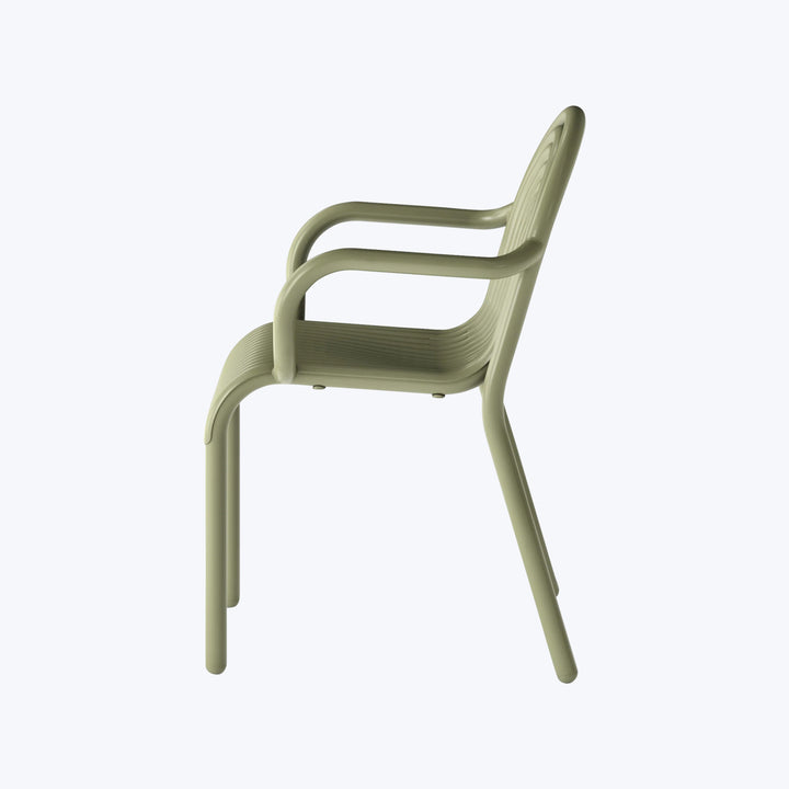 Groove Outdoor Dining Arm Chair Moss