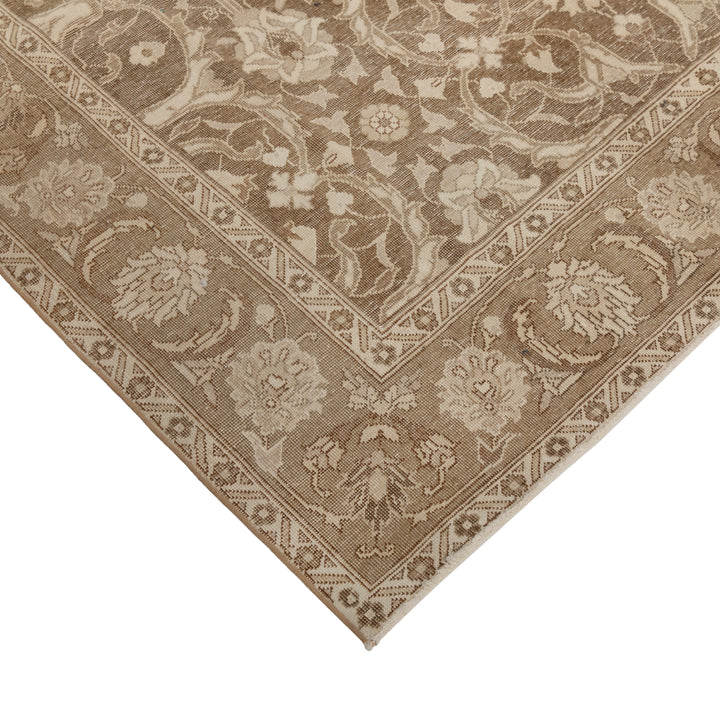 Vintage Tradtional Persian Tabriz Wool Rug - 6'2" x 9'7"