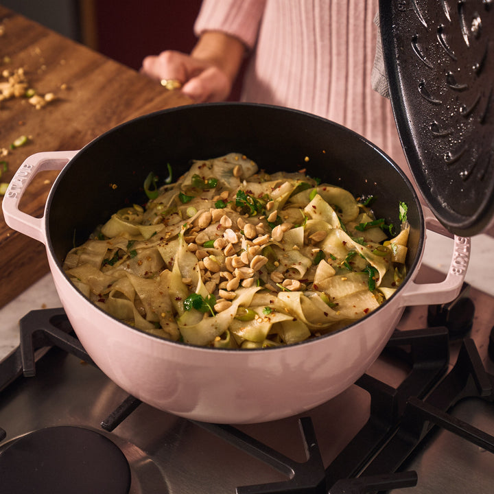 5 qt Essential French Oven