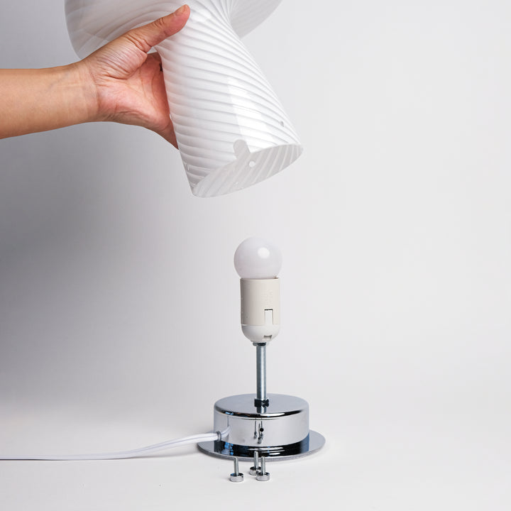 Close Top Mushroom Lamp