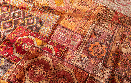 Traditional rugs menu banner